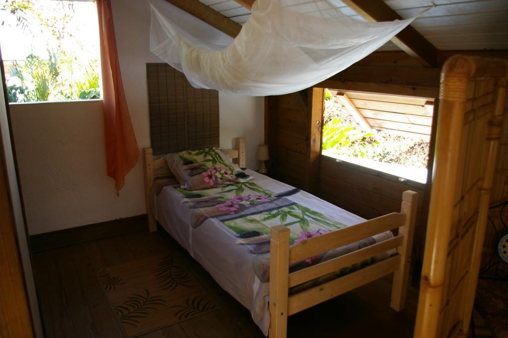 Kaz Creole Aventure Tropicale Insolite, Fibre, Jardin Et Jacuzzi Prives Saint-Francois  Ngoại thất bức ảnh