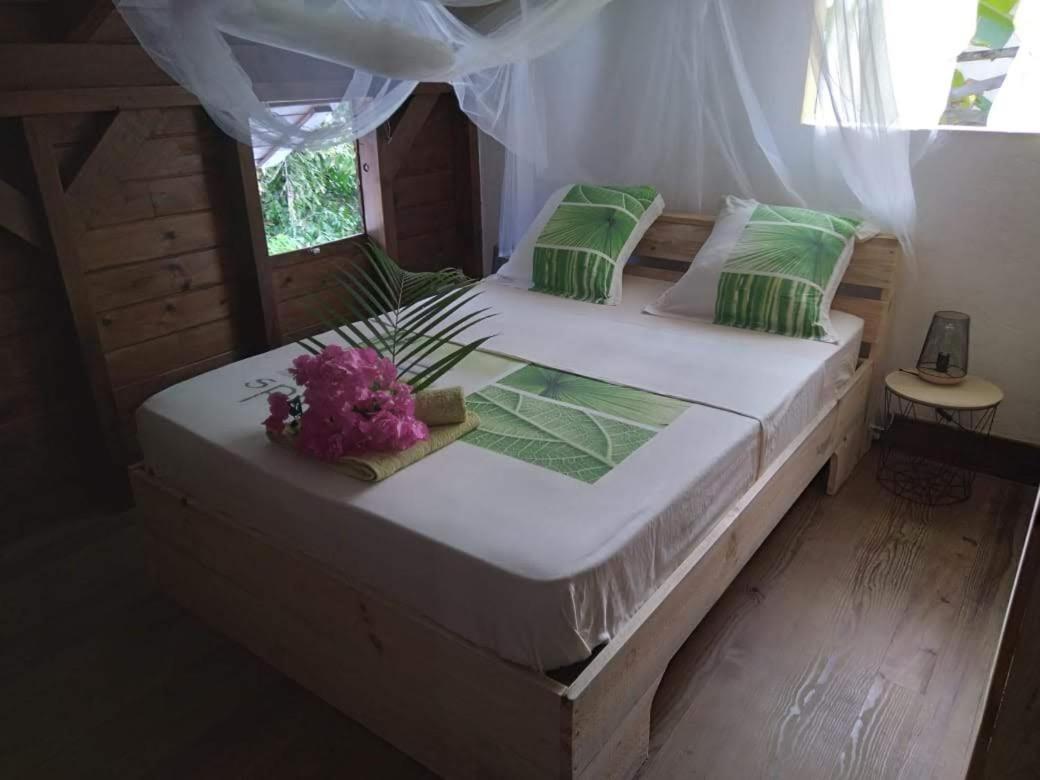 Kaz Creole Aventure Tropicale Insolite, Fibre, Jardin Et Jacuzzi Prives Saint-Francois  Ngoại thất bức ảnh