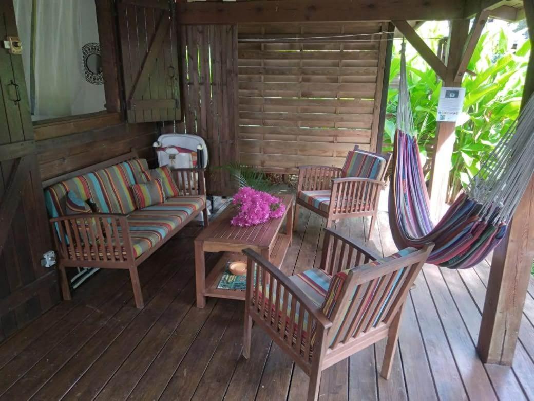 Kaz Creole Aventure Tropicale Insolite, Fibre, Jardin Et Jacuzzi Prives Saint-Francois  Ngoại thất bức ảnh