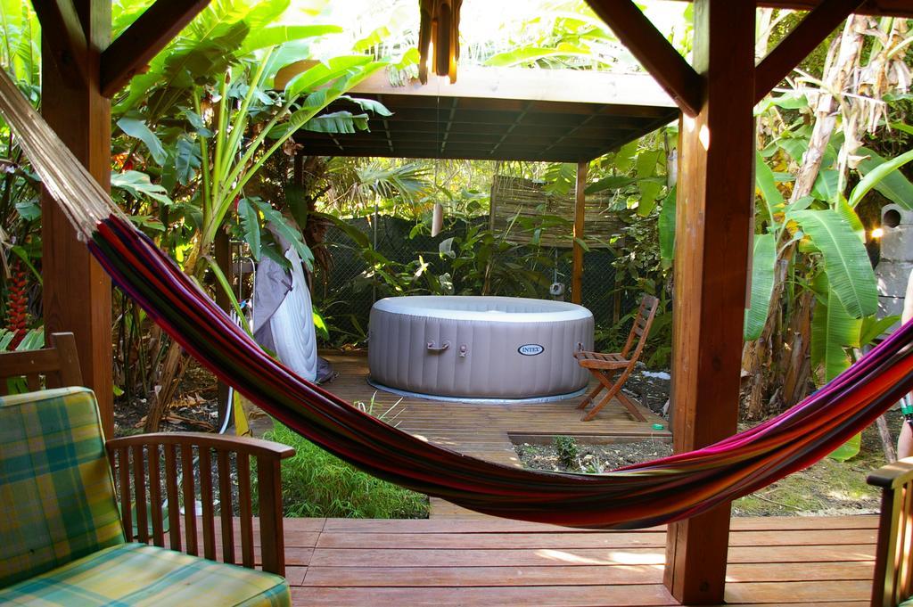 Kaz Creole Aventure Tropicale Insolite, Fibre, Jardin Et Jacuzzi Prives Saint-Francois  Ngoại thất bức ảnh